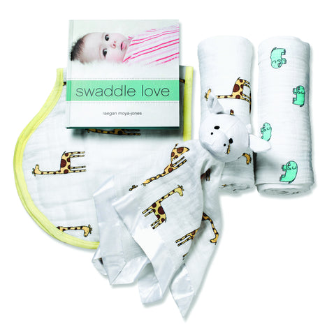 Aden + Anais New Beginnings Gift Set - PeppyParents.com
- 1