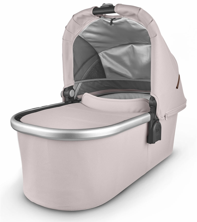 https://www.peppyparents.com/cdn/shop/products/uppababy-2020-bassinet-alice-dusty-pink-silver-saddle-leather-41.jpg?v=1634592433